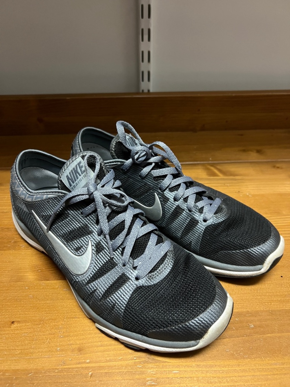 Nike Black & Gray Athletic Sneakers with Silver Swoosh